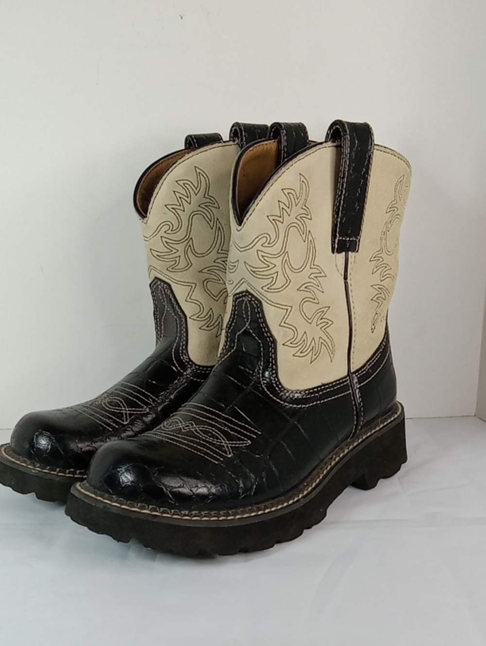 Women's Two-Tone Black and Cream Western Fatbaby Ariat Boots